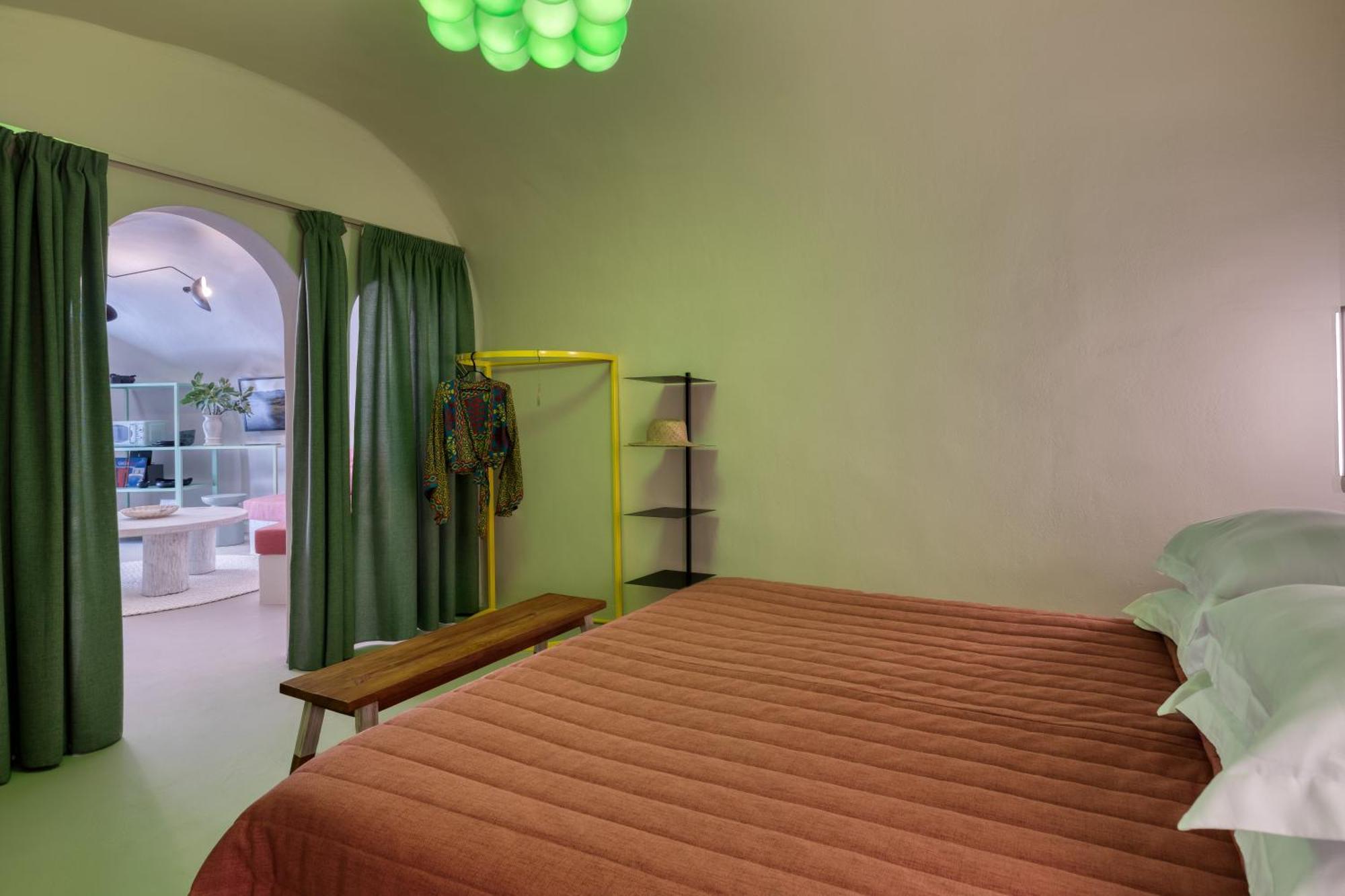 Hermes Cave House By Oias Local Cave Houses 外观 照片